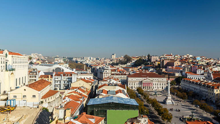 Surprising Expat Experiences in Portugal, Panama and Beyond