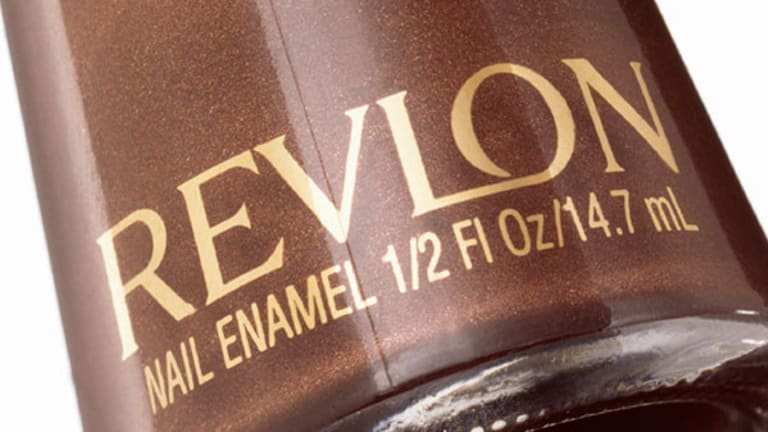 Revlon Buying Elizabeth Arden in $870 Million Deal