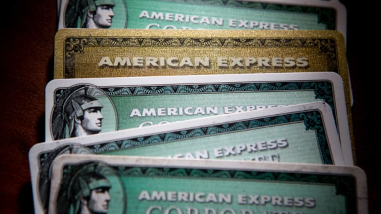 AmEx Tops Profit Estimates But Still Cautious About Costco Customers