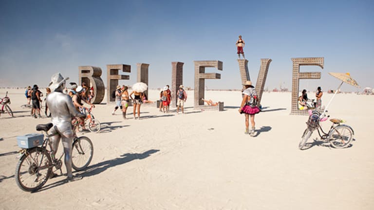 Silicon Valley Is Ready to Cut Loose -- and Unplug -- at Burning Man -- Tech Roundup