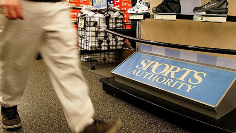 Dick's, Vendors Ready to Pounce on Sports Authority's Fumble