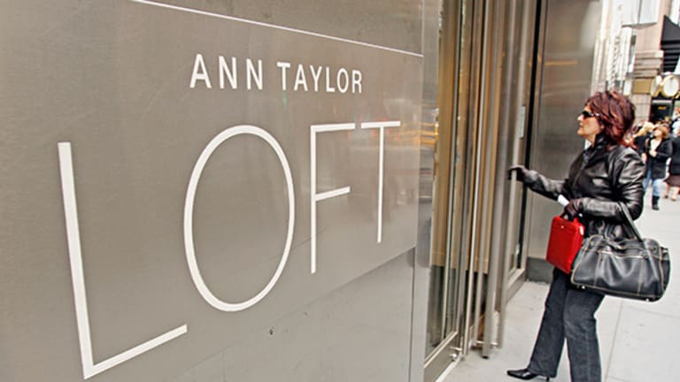 What to Expect When Ascena (ASNA) Posts Q3 Results