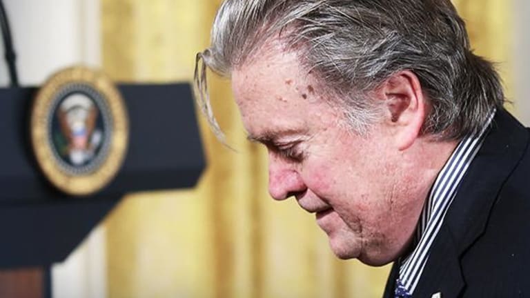 Steve Bannon Wants to Create a Right-Wing News Network to Compete With Fox
