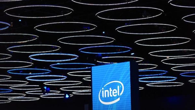 Intel's Post-Earnings Surge Hits Heavy Resistance -- Here's Where to Buy It