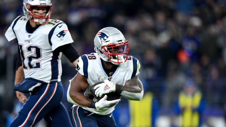 Aaron Rodgers, James White, and DeVante Parker had Monster Fantasy Football Performances in Week 13