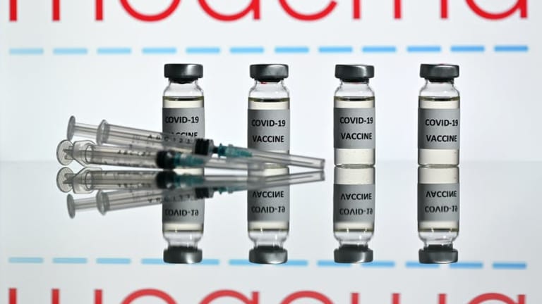 How mRNA vaccines from Pfizer and Moderna work, why they’re a breakthrough and why they need to be kept so cold