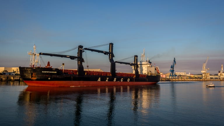World’s Largest Free-Trade Pact Inspiration for Global Recovery