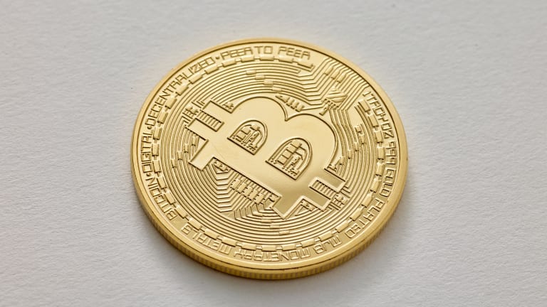 deVere boss: “I sold half my Bitcoin holdings over Christmas”