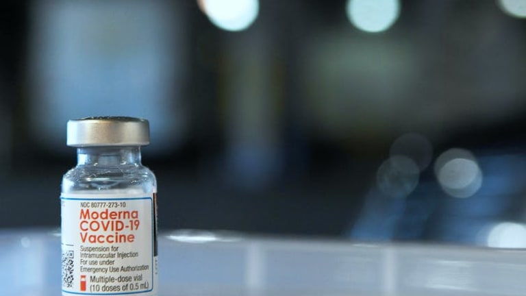 Americans have unrealistic expectations for a COVID-19 vaccine