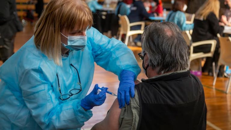 Can vaccinated people still spread the coronavirus?