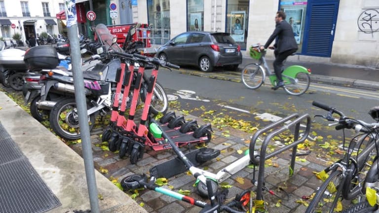 E-scooters, bikes and urban mobility: lessons from the streets of Paris