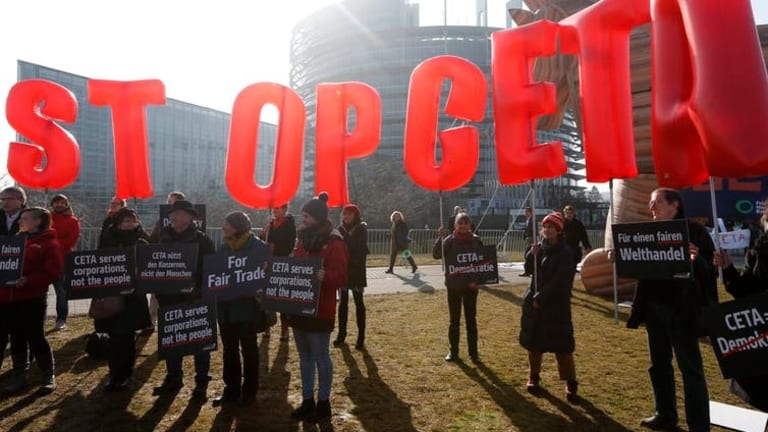 The uncertain future of the Canadian-European trade deal