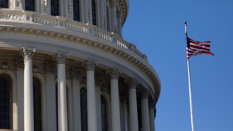 What to think when you’re thinking about impeachment: 5 essential reads