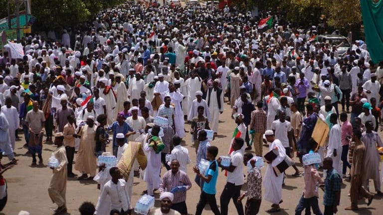 How Sudan’s economic crisis had a role in protests that toppled al-Bashir