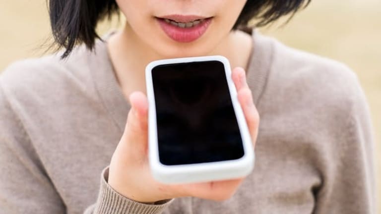 Hey Siri! Why are food retailers so slow to embrace technology?