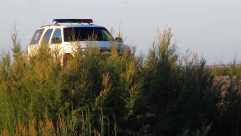 A night enforcing immigration laws on the US-Mexico border
