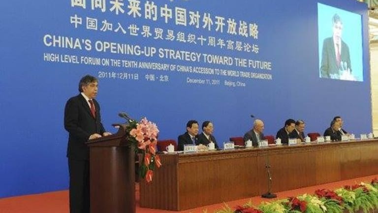 China’s Growth Rebalance with Downslide