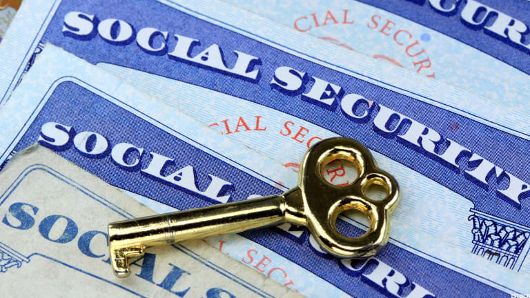 Ask Bob: Are Children of Deceased Single Mom Entitled to Her Social Security?