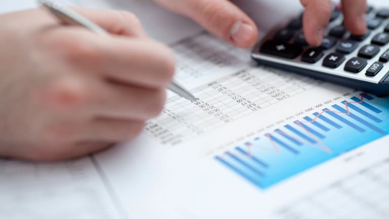 Ask Bob: Can I Roll my 401(k) into an IRA?