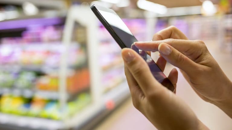 Blockchains can trace foods from farm to plate, but the industry is still behind the curve