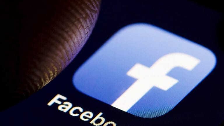 Facebook: This Graph Shows That The Company Has Peaked