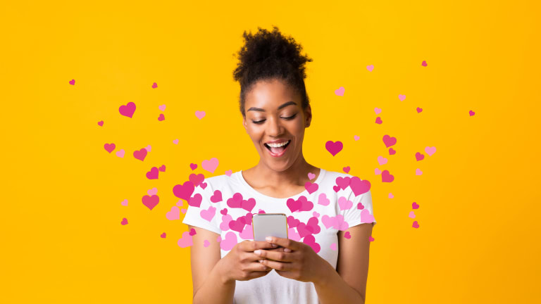 Dating Apps Will Now Pay You in Crypto