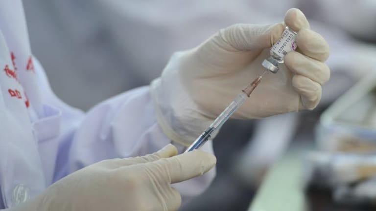Big tech has a vaccine misinformation problem – here’s what a social media expert recommends
