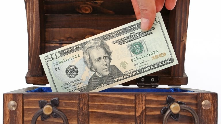 Screening For Dividend Growth Stocks: Two Strong Candidates Emerge