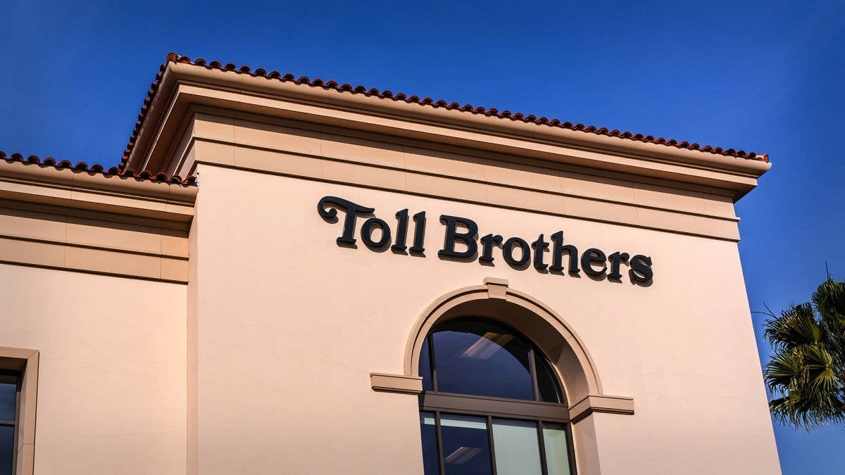 Jim Cramer: I Like Lennar More Than Toll Brothers - TheStreet