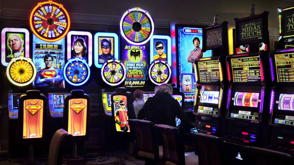 These Las Vegas Strip Slot Machines Pay Out the Most Money - TheStreet