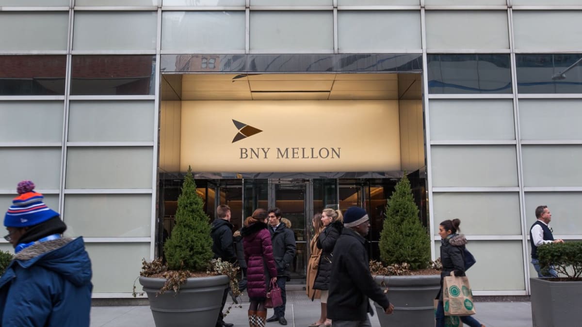 Grayscale Partners With BNY Mellon To Help ETF Efforts - TheStreet Crypto:  Bitcoin and cryptocurrency news, advice, analysis and more