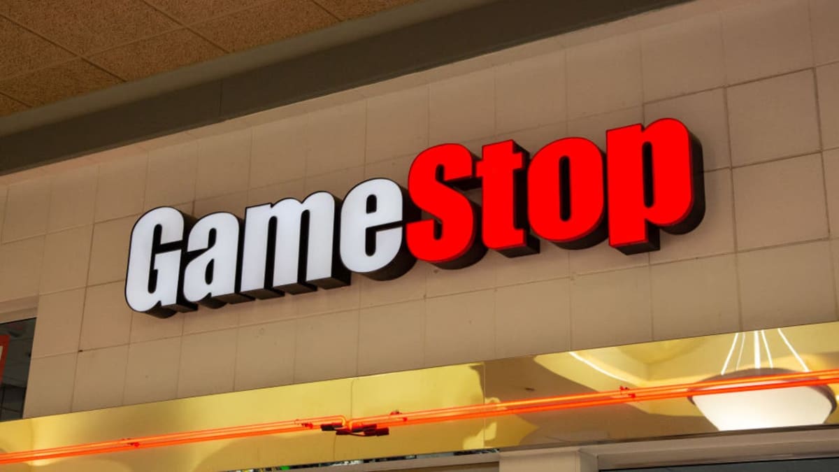 GameStop and AMC shorters lost $930 million