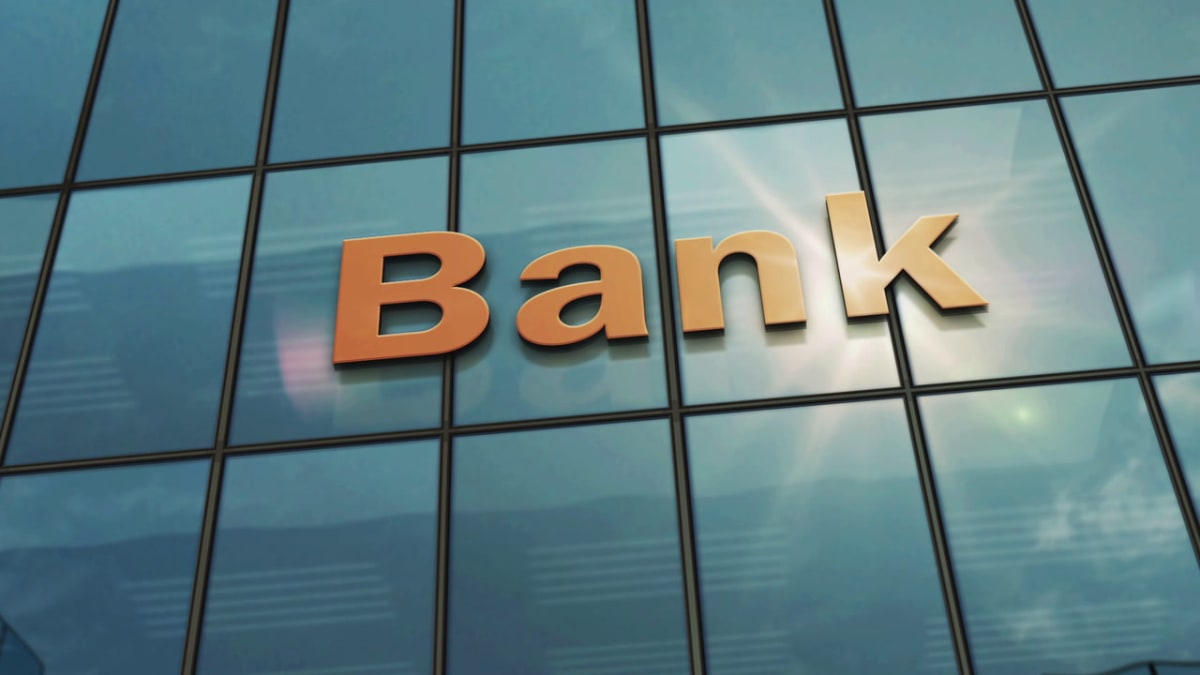 24-04-10 JB Benjamin, CEO and Founder - PULLOUT 4