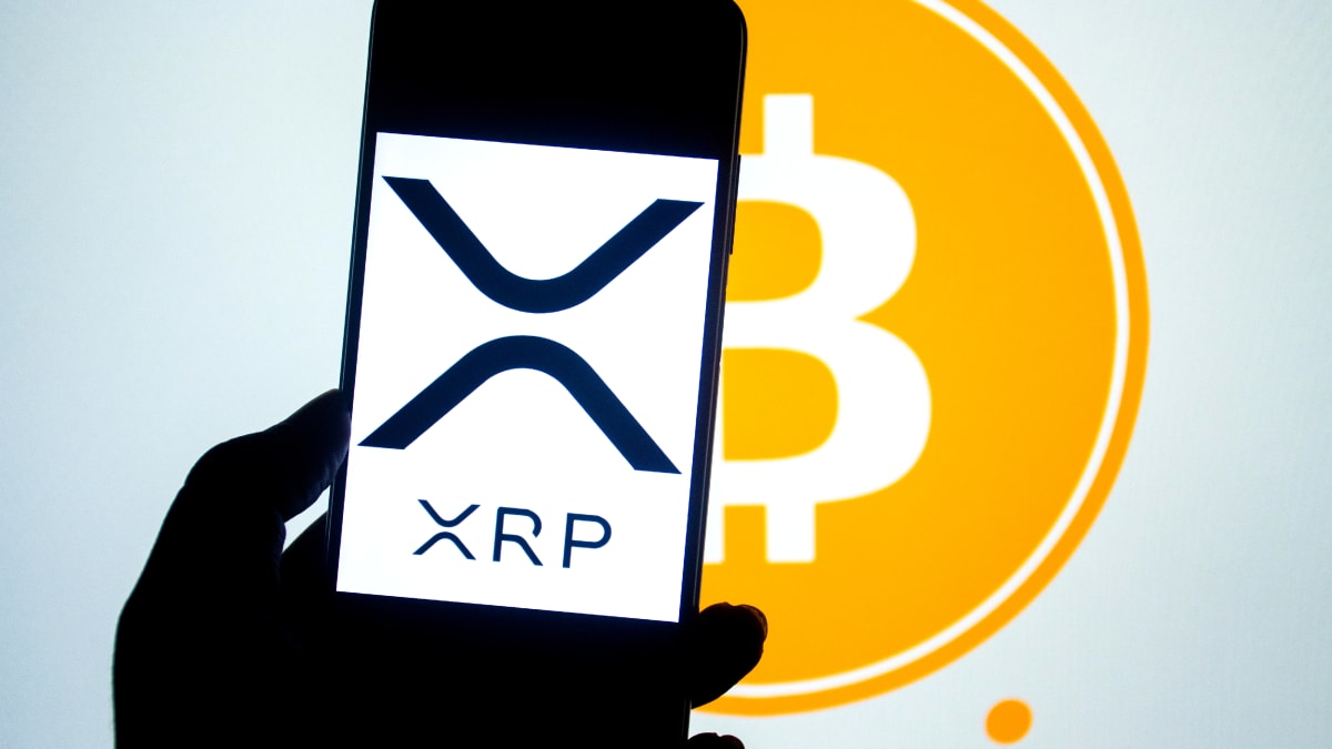 Bitcoin and XRP sink, but Wall Street is keeping crypto hot - TheStreet  Crypto: Bitcoin and cryptocurrency news, advice, analysis and more