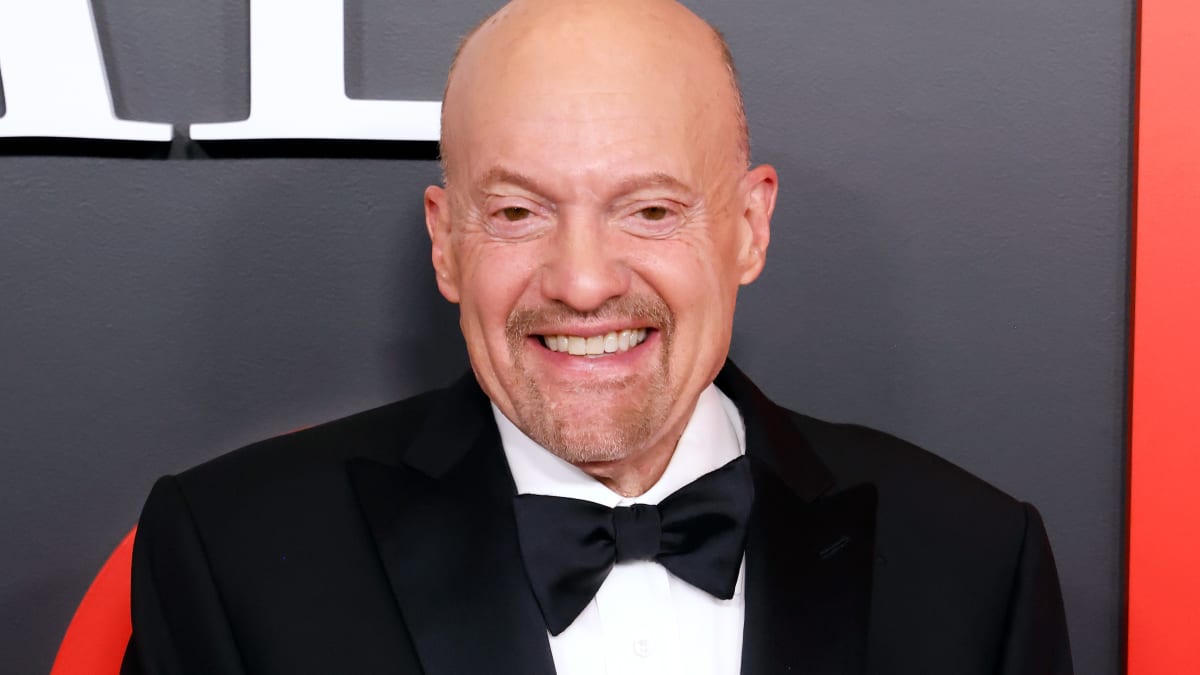 Jim Cramer fires off strong words on crypto amid government shutdown news -  TheStreet Crypto: Bitcoin and cryptocurrency news, advice, analysis and more