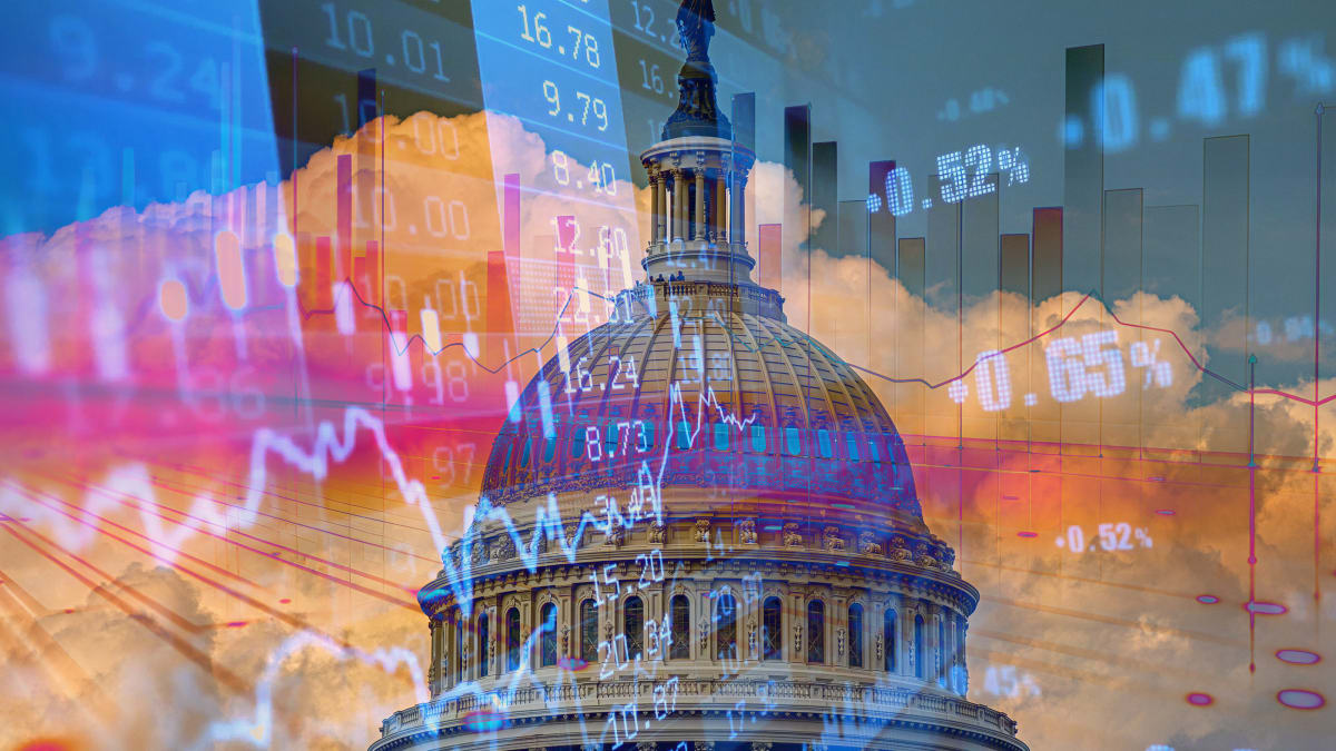 Crypto analyst warns market crash wiped out $400B - TheStreet Crypto:  Bitcoin and cryptocurrency news, advice, analysis and more