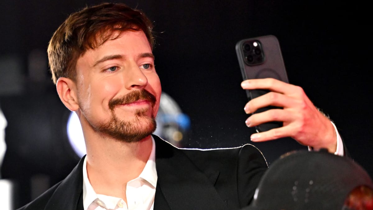 YouTuber MrBeast reportedly moves into crypto with new trademark filing -  TheStreet Crypto: Bitcoin and cryptocurrency news, advice, analysis and more