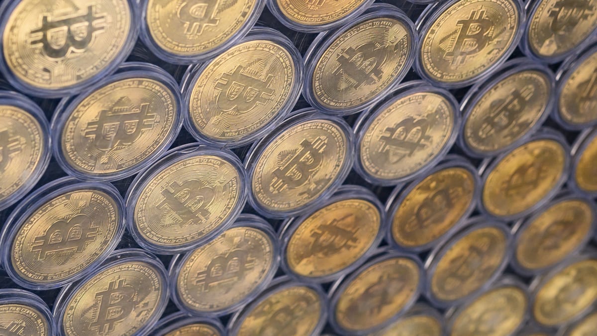 Bitcoin, Ethereum recover ahead of Fed roundtable - TheStreet Crypto:  Bitcoin and cryptocurrency news, advice, analysis and more