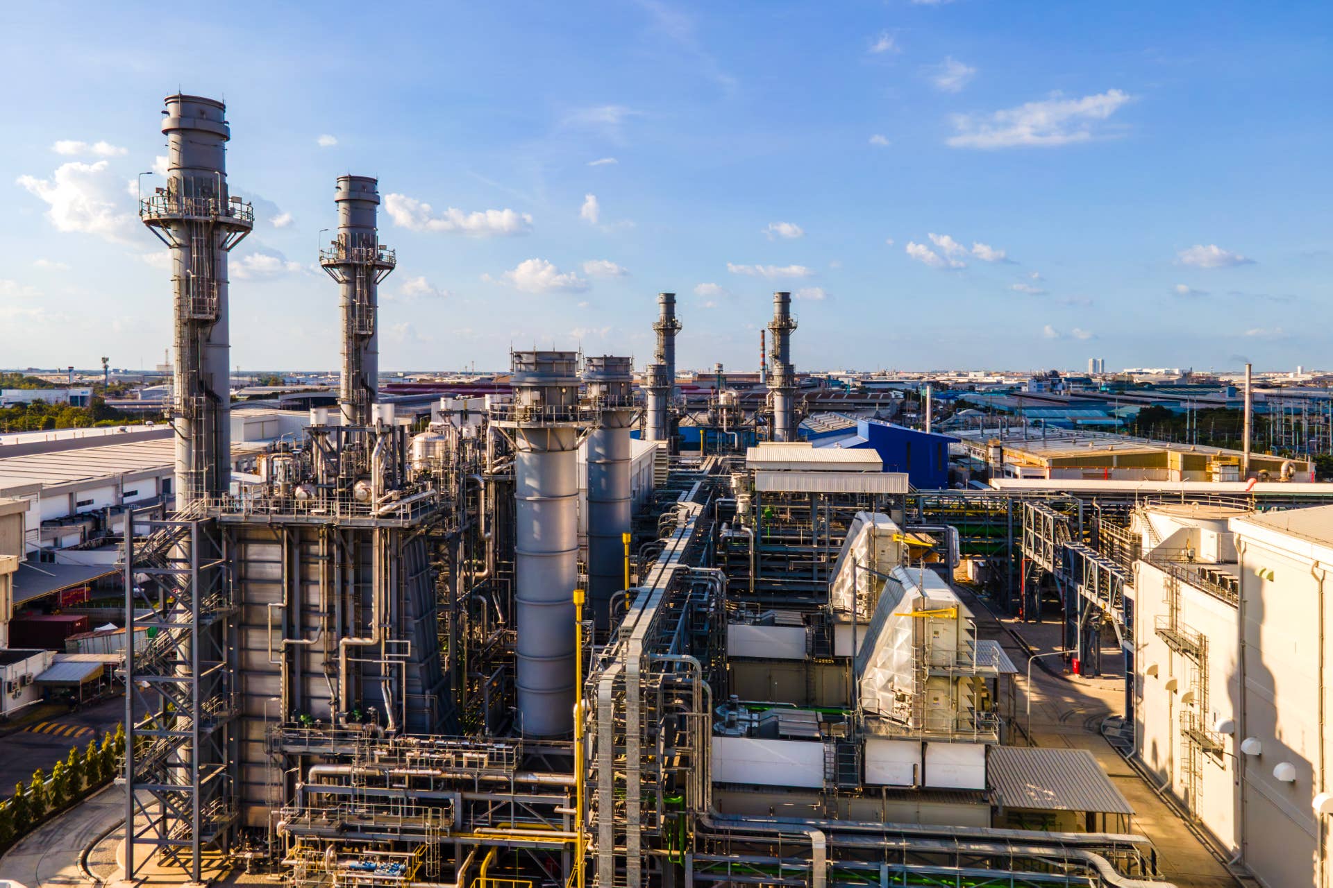 US Strategic Oil Reserve Depletion Drives Energy Cost Surge | Cross-Border Logistics Impact 2025
