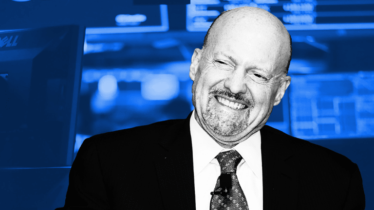 Jim Cramer Tackles Apple, Darden Restaurants, Inverted Yield Curve and eSports
