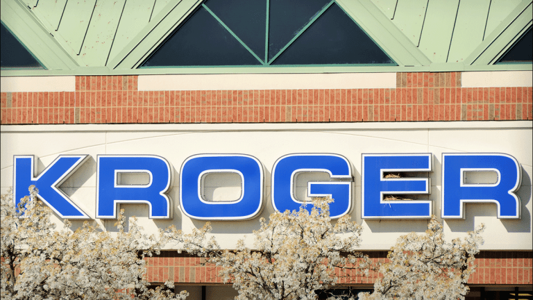Kroger to Slash Management Jobs Amid Online and Discount Competition