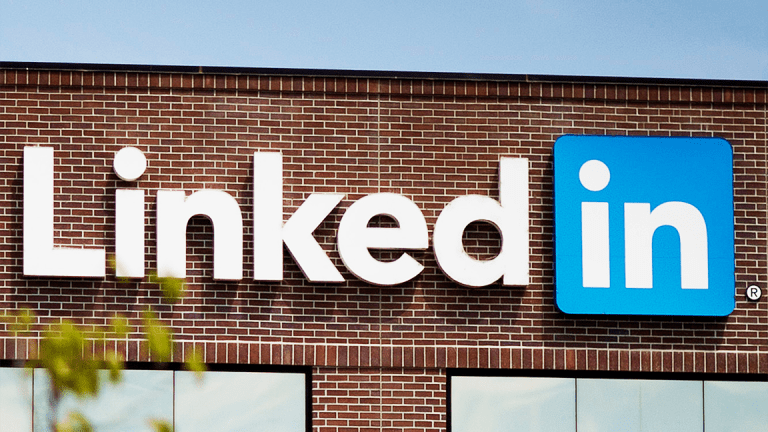 Microsoft's Earnings Provide Fresh Proof That the LinkedIn Deal Is Paying Off