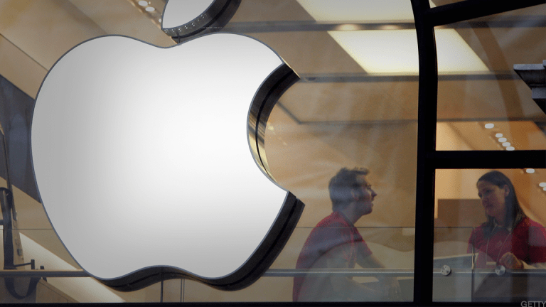 Apple Delays HomePod Launch Until 2018