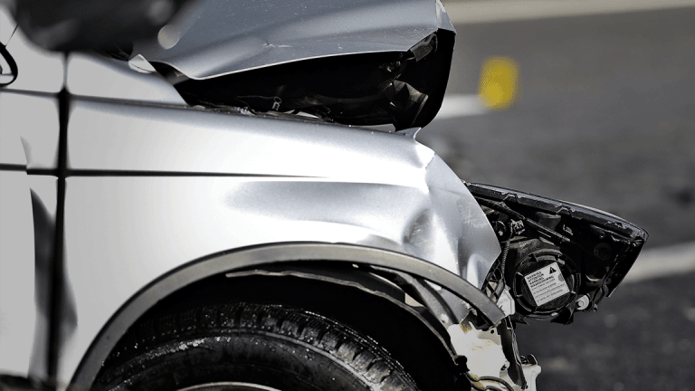 U.S. Auto Sales Look Shaky, Could Be Start to Rough Road Ahead