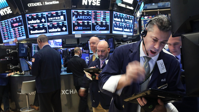 Dow Ends Off More Than 500, Two-Day Loss Tops 1,375