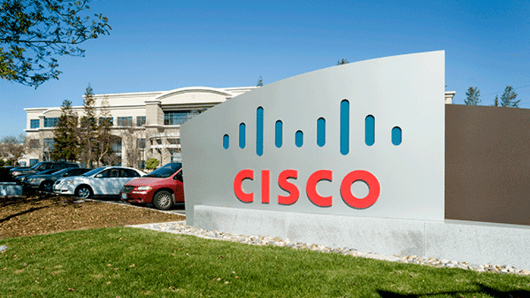 Cisco Shares Tumble on Disappointing Guidance