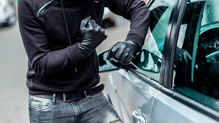 5 Ways to Keep Your Car From Getting Stolen