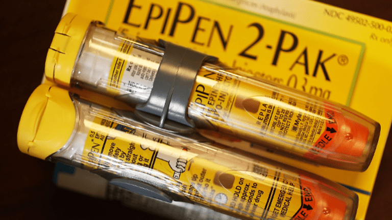 Taxpayers Overpaid $1.27 Billion for Mylan's EpiPen, Senator Grassley Says