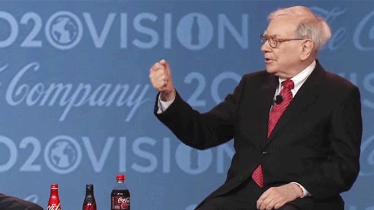 How to Eat Lunch With Billionaire Warren Buffett