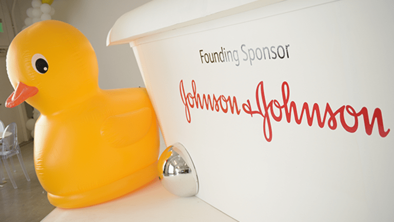 Johnson & Johnson Unit Sues to Block Sale of Copy of its Rheumatoid Arthritis Drug